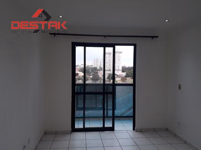 Apartamento, 3 quartos, 100 m² - Foto 1