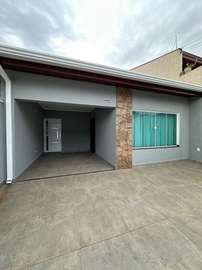Casa, 3 quartos, 146 m² - Foto 1