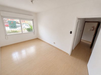 Apartamento, 1 quarto, 27 m² - Foto 2
