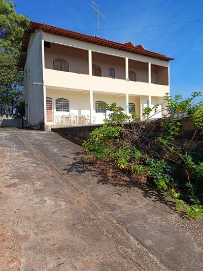 Sítio, 8 quartos, 1000 m² - Foto 2