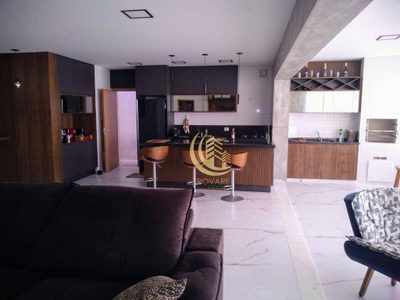 Apartamento, 3 quartos, 155 m² - Foto 1