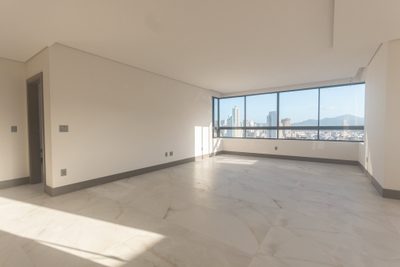 Apartamento, 3 quartos, 130 m² - Foto 3
