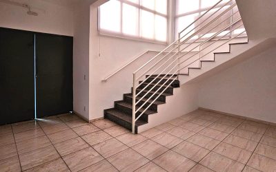 Depósito-Galpão, 1050 m² - Foto 2