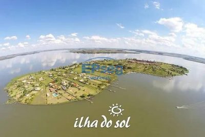 Casa, 4 quartos, 220 m² - Foto 1
