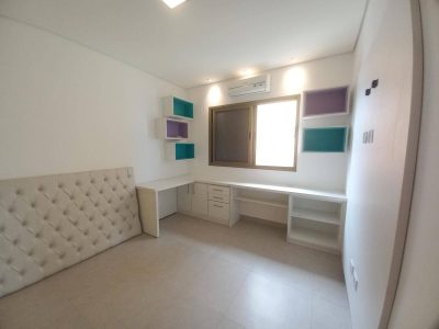 Casa, 4 quartos, 215 m² - Foto 4