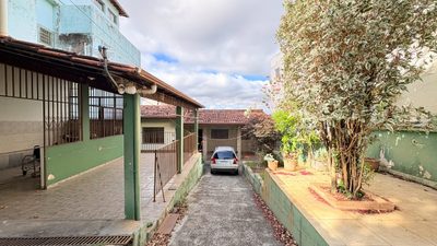 Casa, 4 quartos, 179 m² - Foto 1