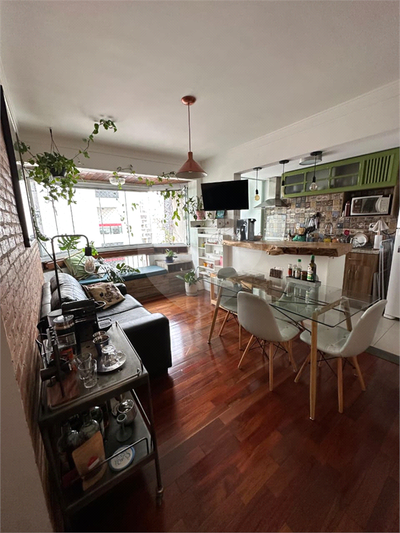 Apartamento, 2 quartos, 60 m² - Foto 1