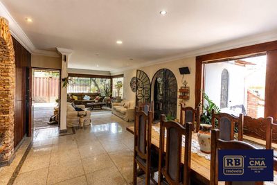 Casa, 3 quartos, 318 m² - Foto 2