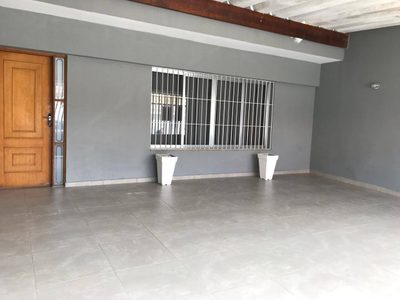Casa, 5 quartos, 258 m² - Foto 2