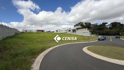 Loteamento e Condomínio, 677 m² - Foto 2