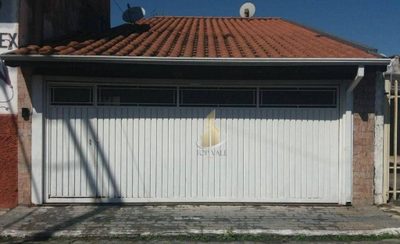 Casa, 3 quartos, 200 m² - Foto 1