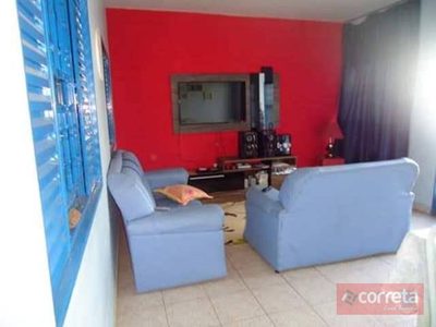 Casa, 3 quartos, 200 m² - Foto 2