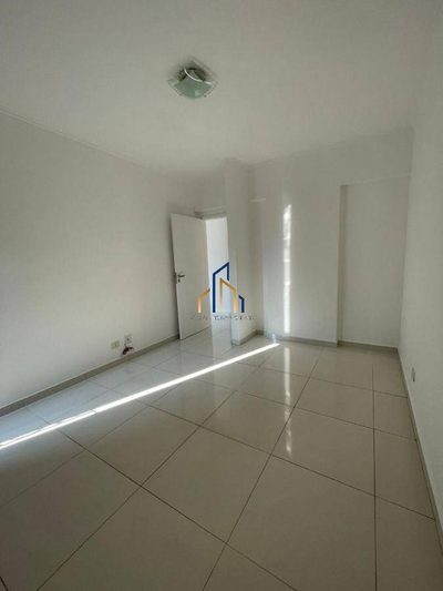 Apartamento, 3 quartos, 131 m² - Foto 2
