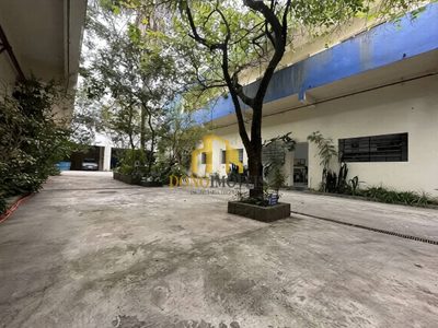 Prédio Inteiro, 1000 m² - Foto 1