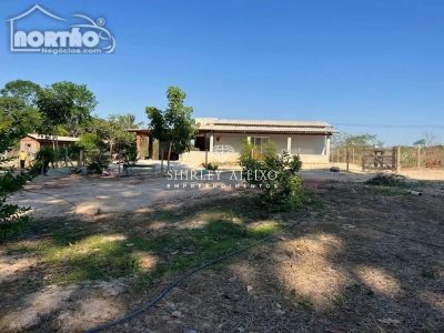 Casa, 2 quartos, 200 m² - Foto 2