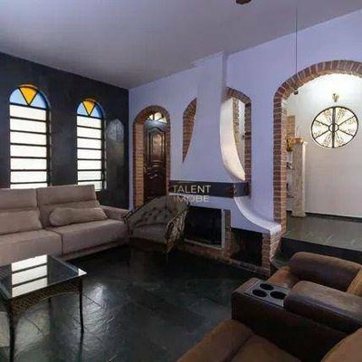Casa, 3 quartos, 200 m² - Foto 1
