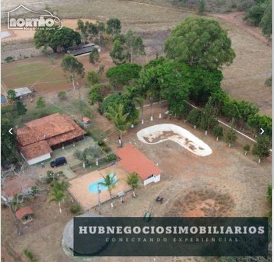 Casa, 6 quartos, 21 m² - Foto 1