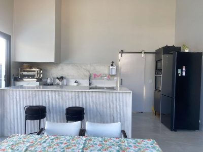 Sobrado, 4 quartos, 220 m² - Foto 2