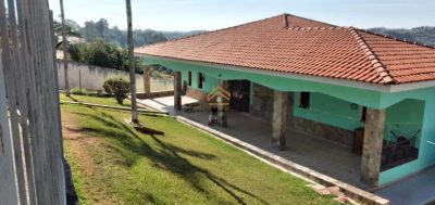 Casa, 4 quartos, 331 m² - Foto 1