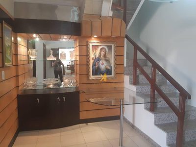 Casa, 4 quartos, 253 m² - Foto 4