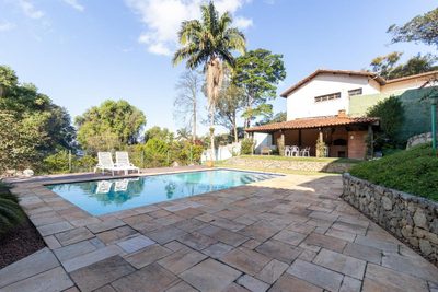 Casa, 5 quartos, 1498 m² - Foto 2