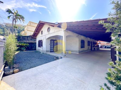 Casa, 4 quartos, 260 m² - Foto 2