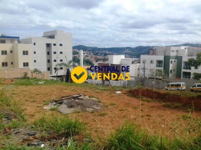 Terreno, 300 m² - Foto 1