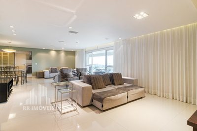 Apartamento, 3 quartos, 202 m² - Foto 2