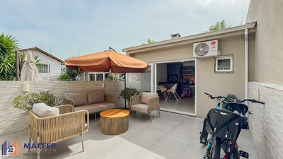 Sobrado, 3 quartos, 209 m² - Foto 1