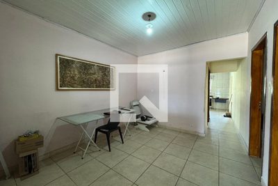 Casa, 3 quartos, 288 m² - Foto 1