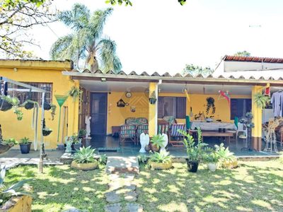 Casa, 3 quartos, 128 m² - Foto 1