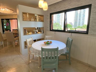 Apartamento, 3 quartos, 190 m² - Foto 1