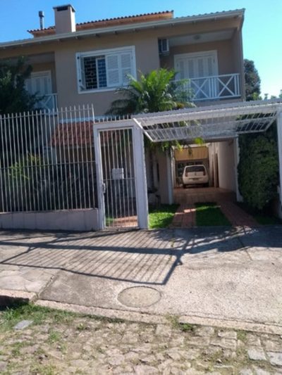 Casa, 4 quartos, 243 m² - Foto 2