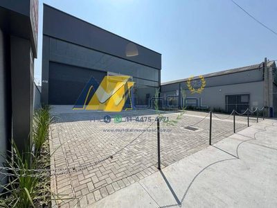 Loja-Salão, 590 m² - Foto 1