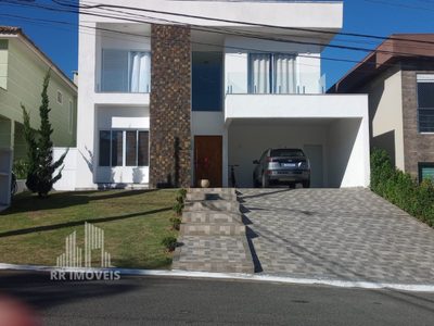 Casa, 4 quartos, 300 m² - Foto 1
