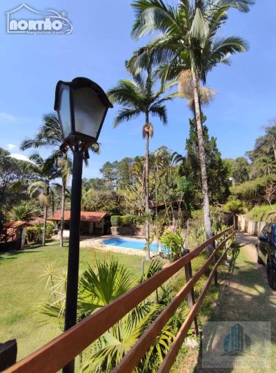 Casa, 3 quartos, 1300 m² - Foto 1