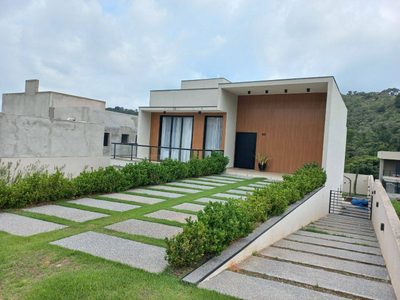 Casa, 3 quartos, 234 m² - Foto 4