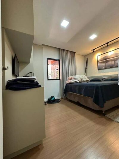 Casa, 3 quartos, 233 m² - Foto 4