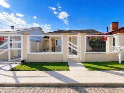 Casa, 3 quartos, 142 m² - Foto 1