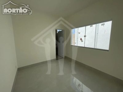 Casa, 2 quartos, 70 m² - Foto 3