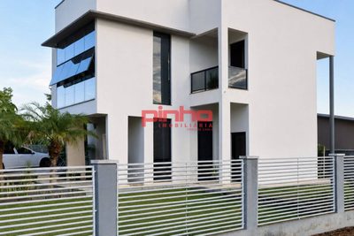 Casa, 3 quartos, 251 m² - Foto 4