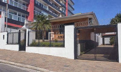Casa, 4 quartos, 289 m² - Foto 2