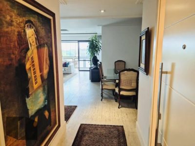 Apartamento, 4 quartos, 202 m² - Foto 1
