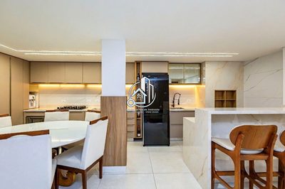 Sobrado, 4 quartos, 175 m² - Foto 1