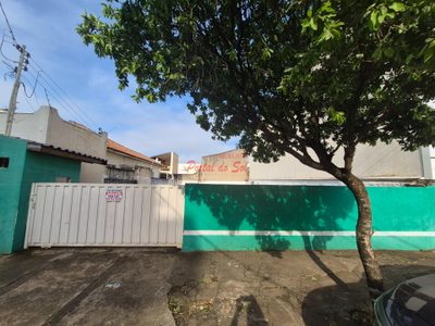 Loteamento e Condomínio, 242 m² - Foto 1
