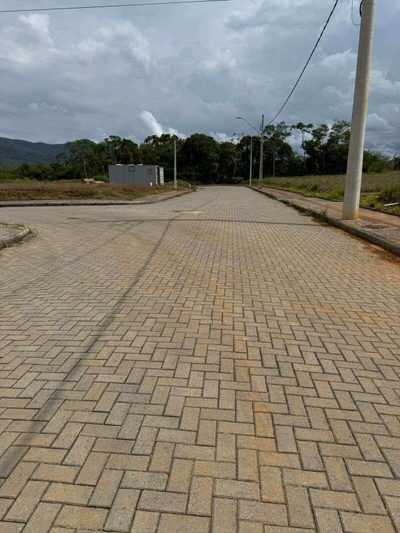 Terreno, 318 m² - Foto 1