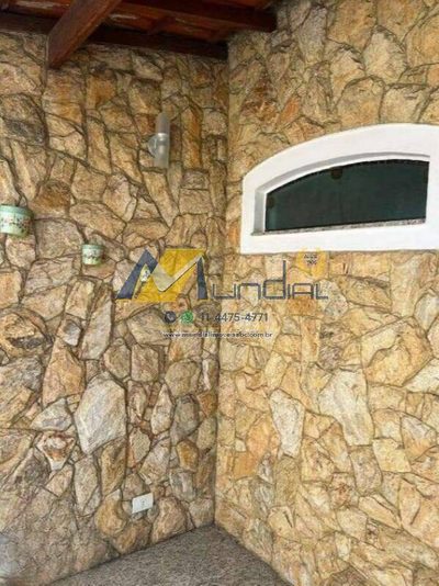 Sobrado, 4 quartos, 221 m² - Foto 1