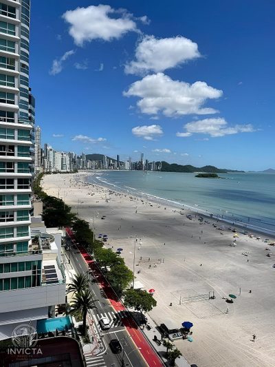 Apartamento, 3 quartos, 272 m² - Foto 1