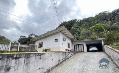 Casa, 4 quartos, 157 m² - Foto 1