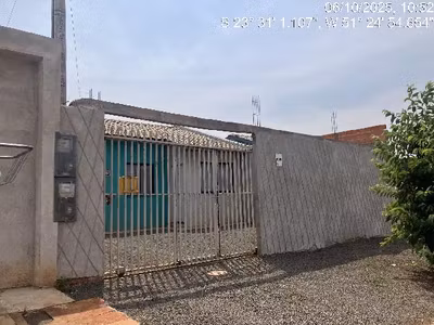 Casa, 2 quartos, 180 m² - Foto 1